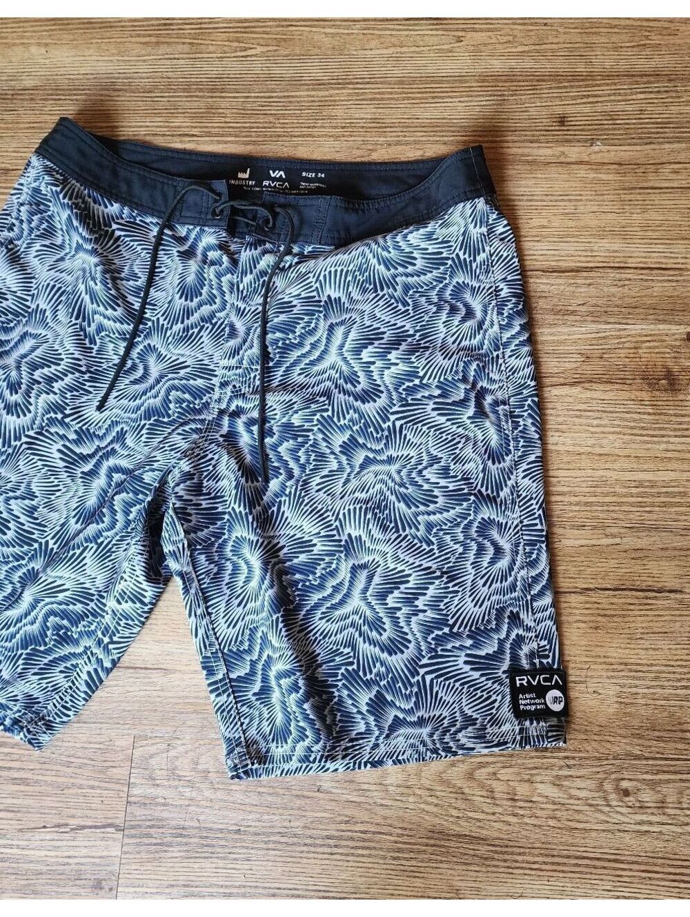 RVCA Men's Size 34 Blue and Black Patterned Board Shorts with Drawstring Waist - Picture 2 of 6